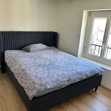 Hyper Centre 42 M²